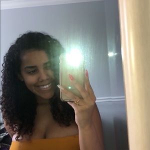 Meet your Posher, Elena